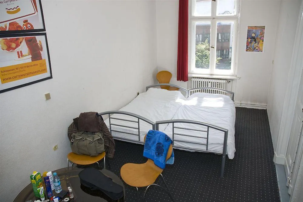 Rixpack Hostel Neukolln Berlino 0*,